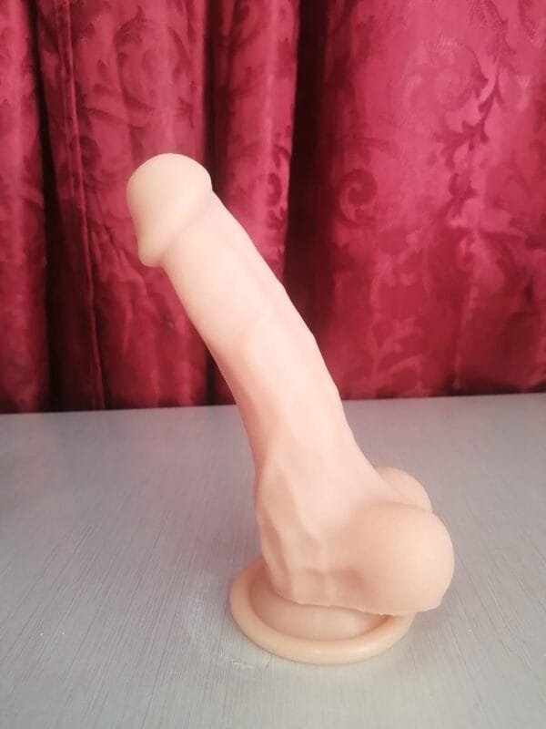 Dildo moldeable