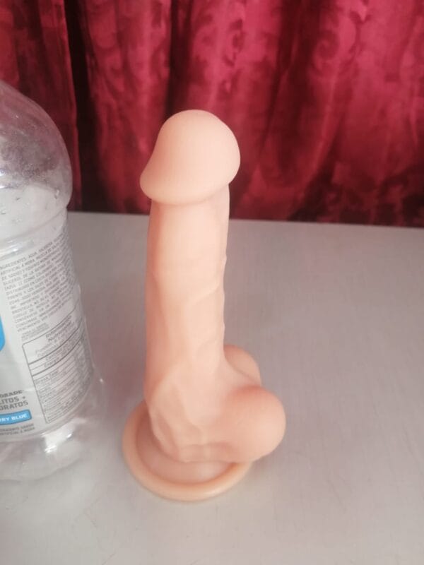Dildo moldeable