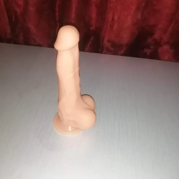 Dildo moldeable